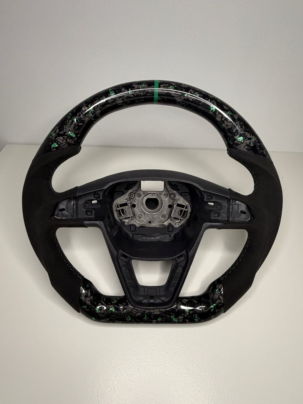 Seat Leon 5f Forged Carbon Lenkrad mit Mintgrünen Flakes