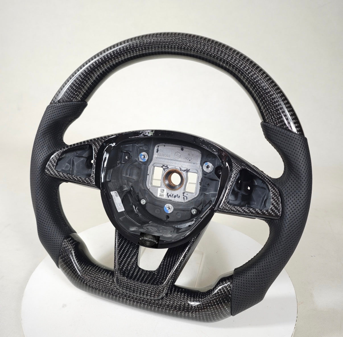 Seat Leon 5F inkl. Cupra Carbon Lenkrad - farbige Nähte und 12 Uhr Markierung